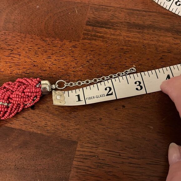 Chunky Red beaded necklace with one strand of rhinestones intertwined - Picture 4 of 5